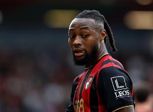 要价超6500万镑！英媒：曼联希望冬窗抢塞梅尼奥，面临利物浦竞争